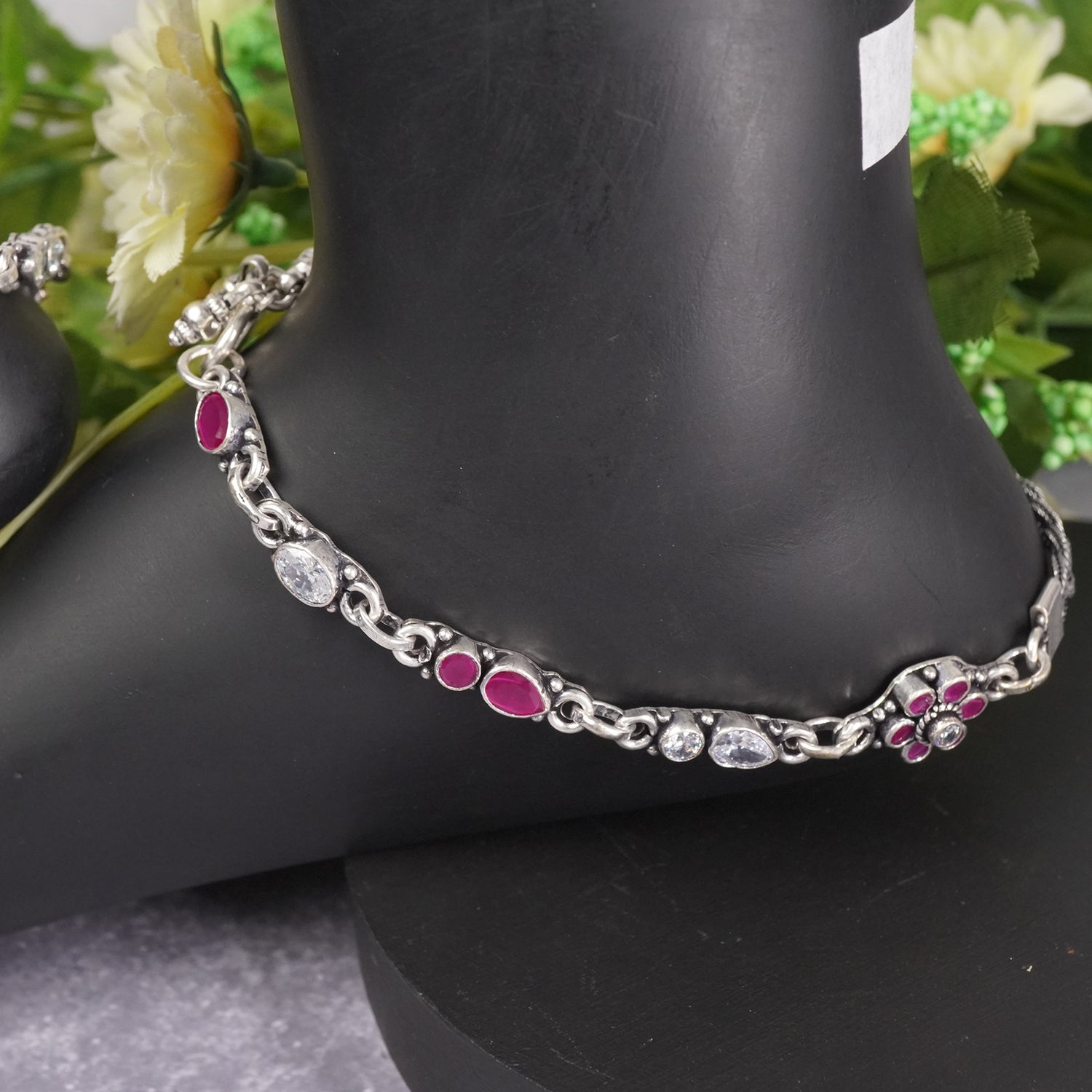 Payal designs in Chandi