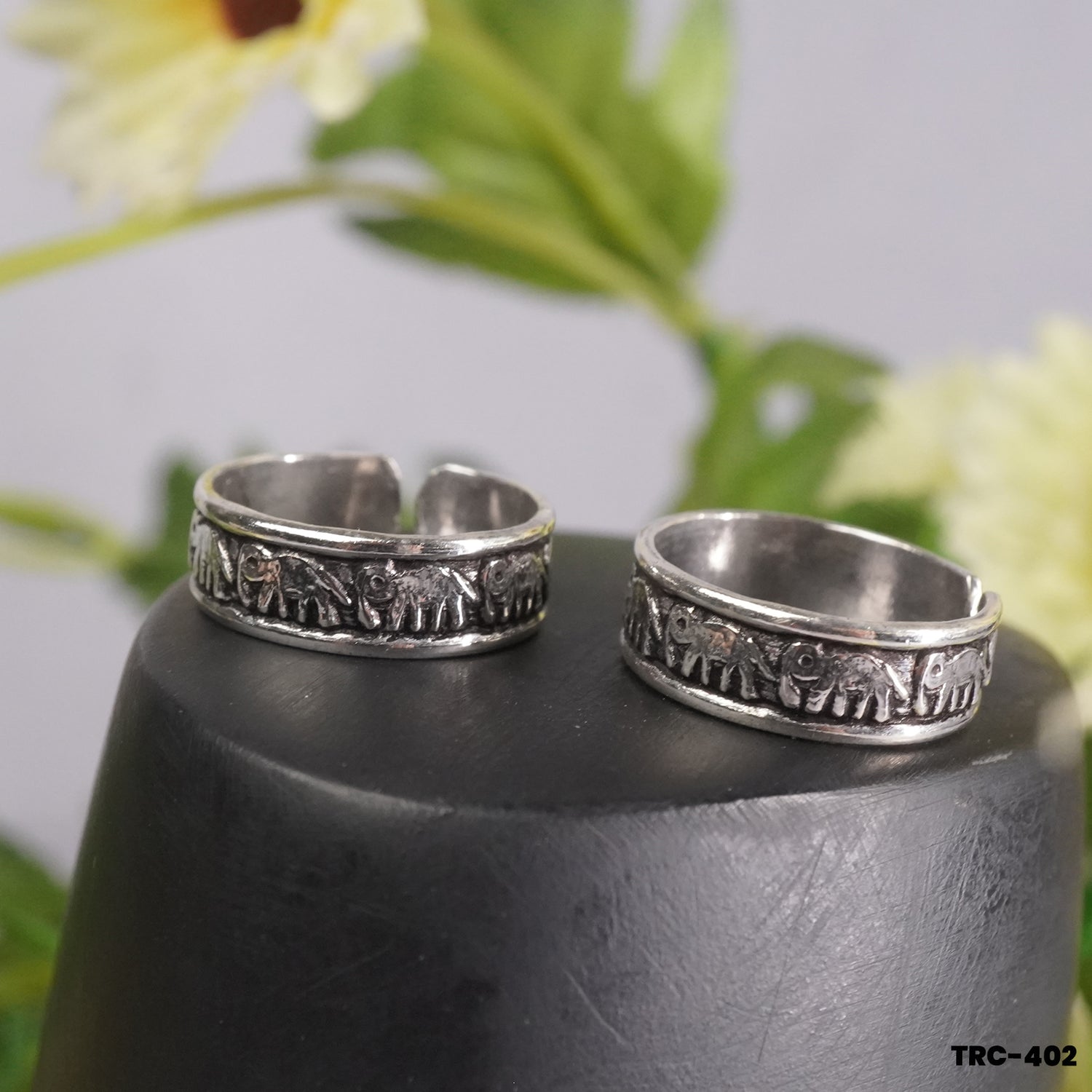 Buy Silver Toe Ring Band Gaja Hathi Imprint