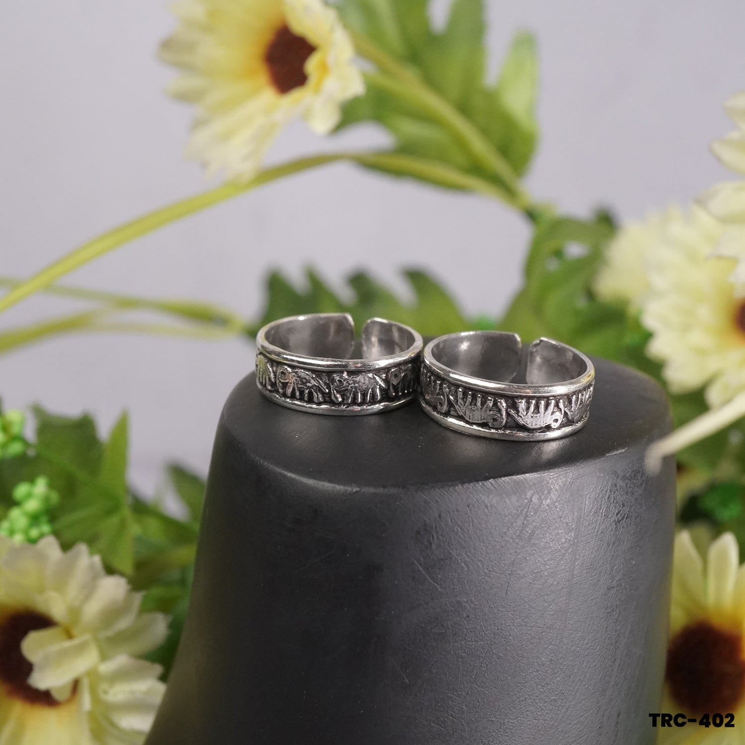 Buy Silver Toe Ring Band Gaja Hathi Imprint