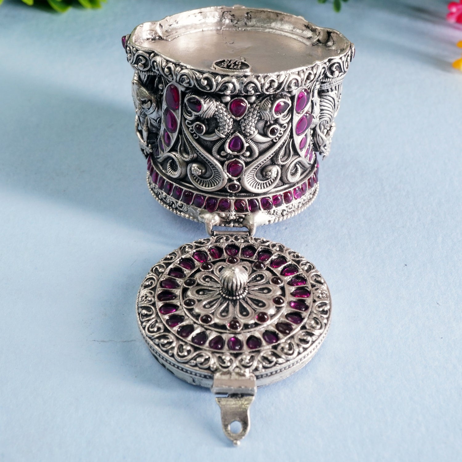 Handcrafted 92.5 Pure Silver KumKum Box