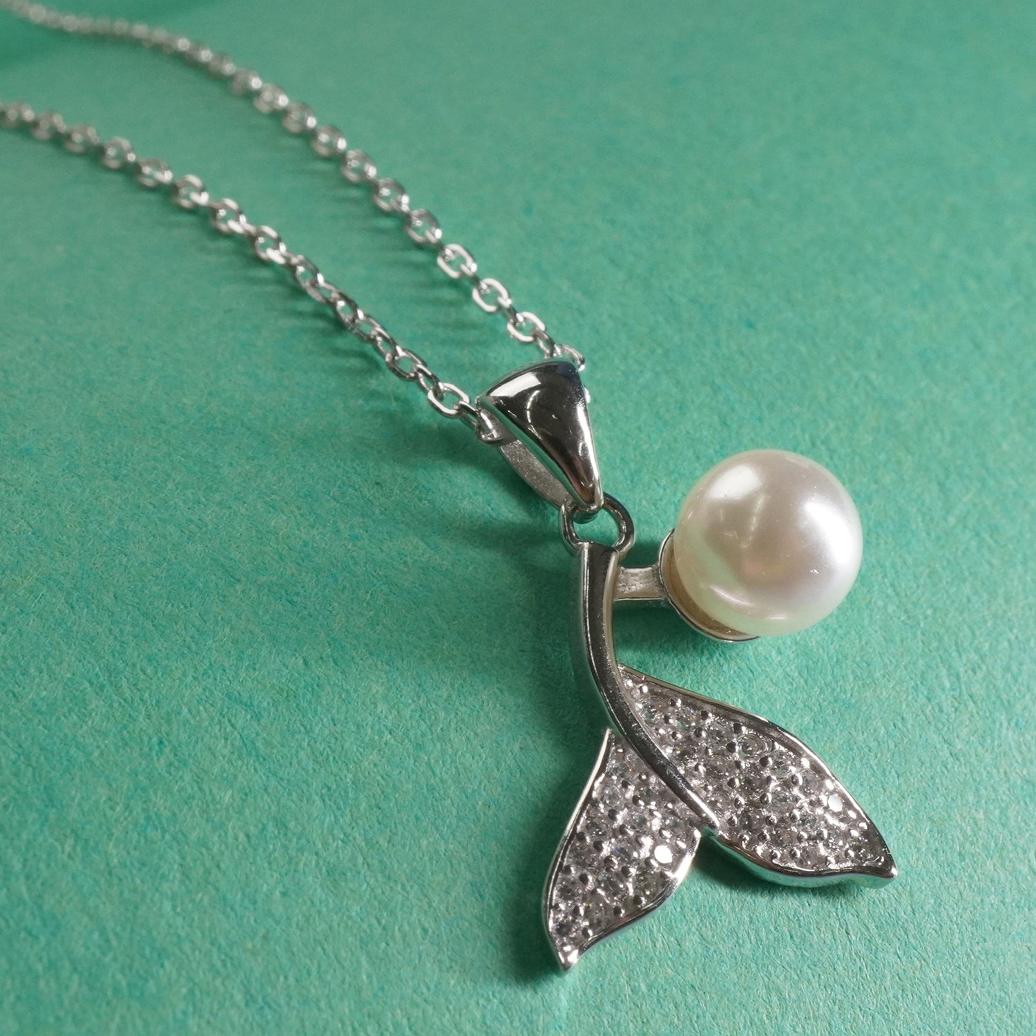 Silver Dolphin Pendant Charm Chain