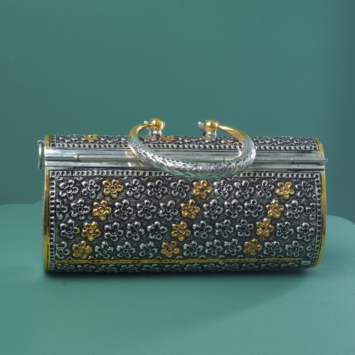 Handmade pure silver purse with Moissanite detailing