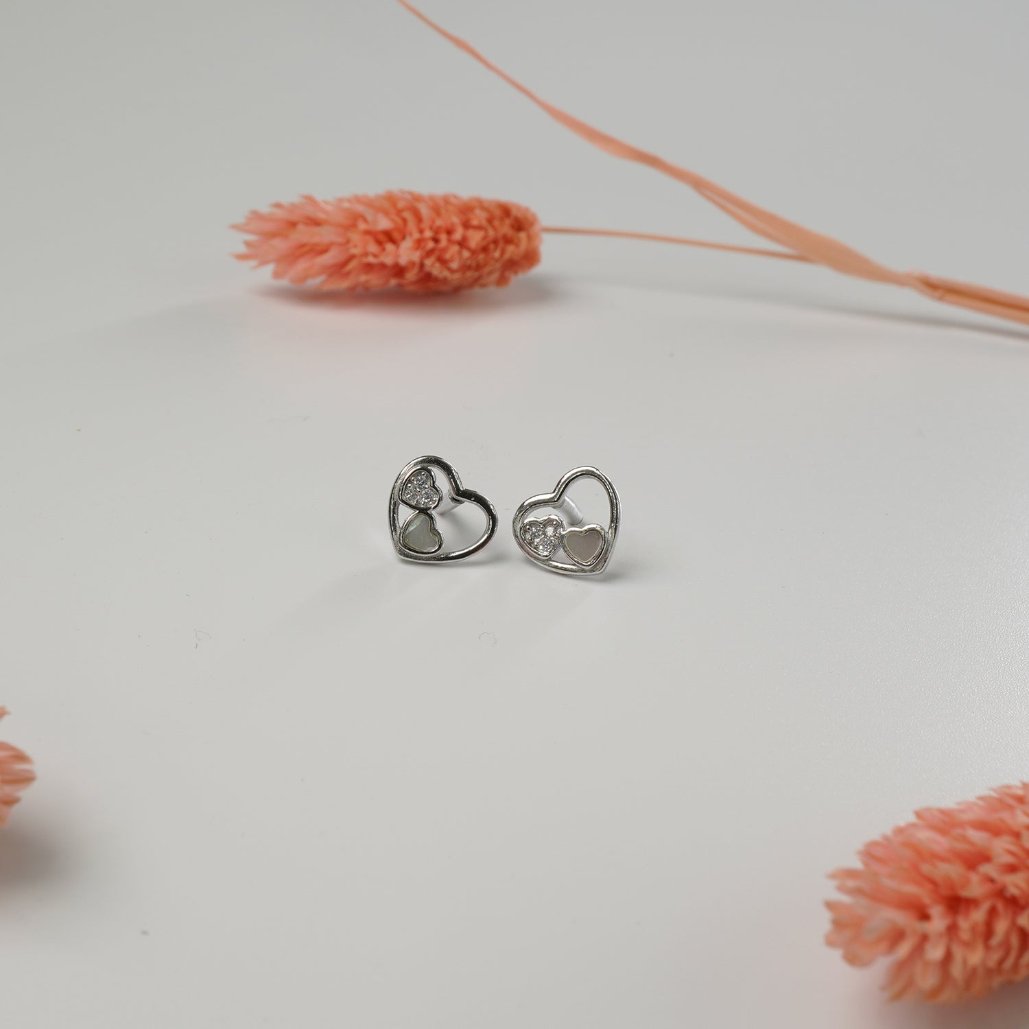 Heart shaped pure 925 silver earrings