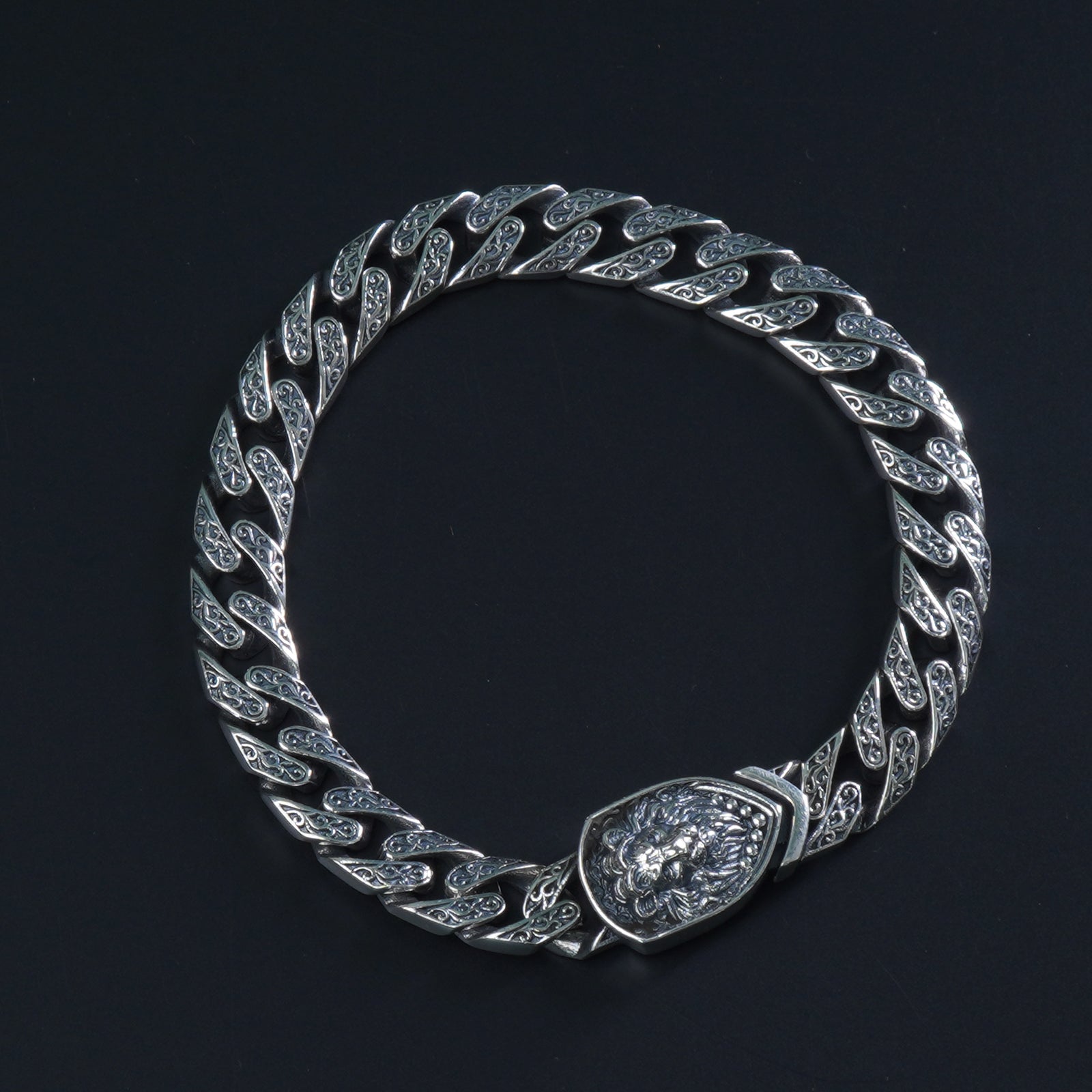 Lion Head Statement Mens Bracelet for Birthday Gifting