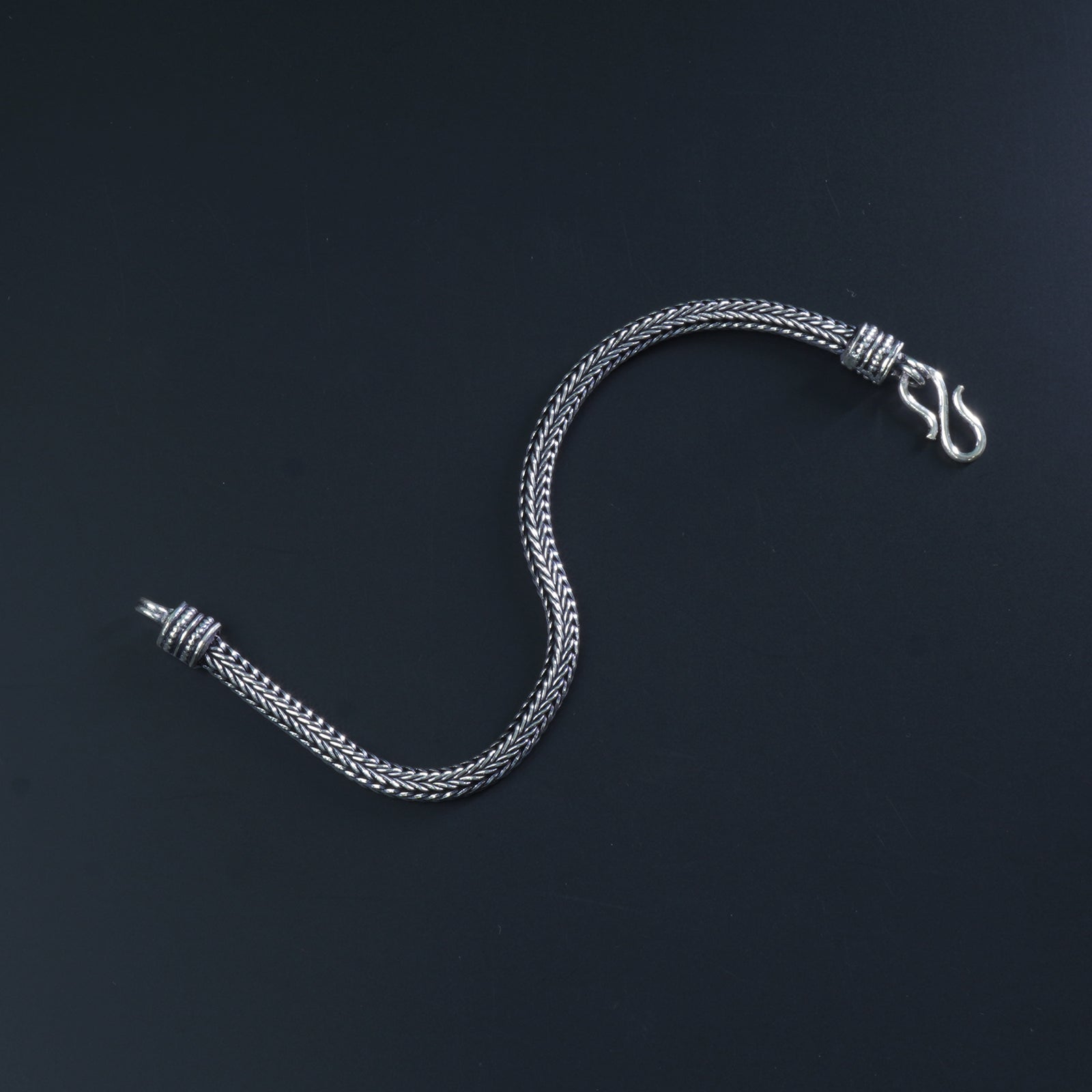 Pure 925 silver rope bracelet for men with twisted chain design
