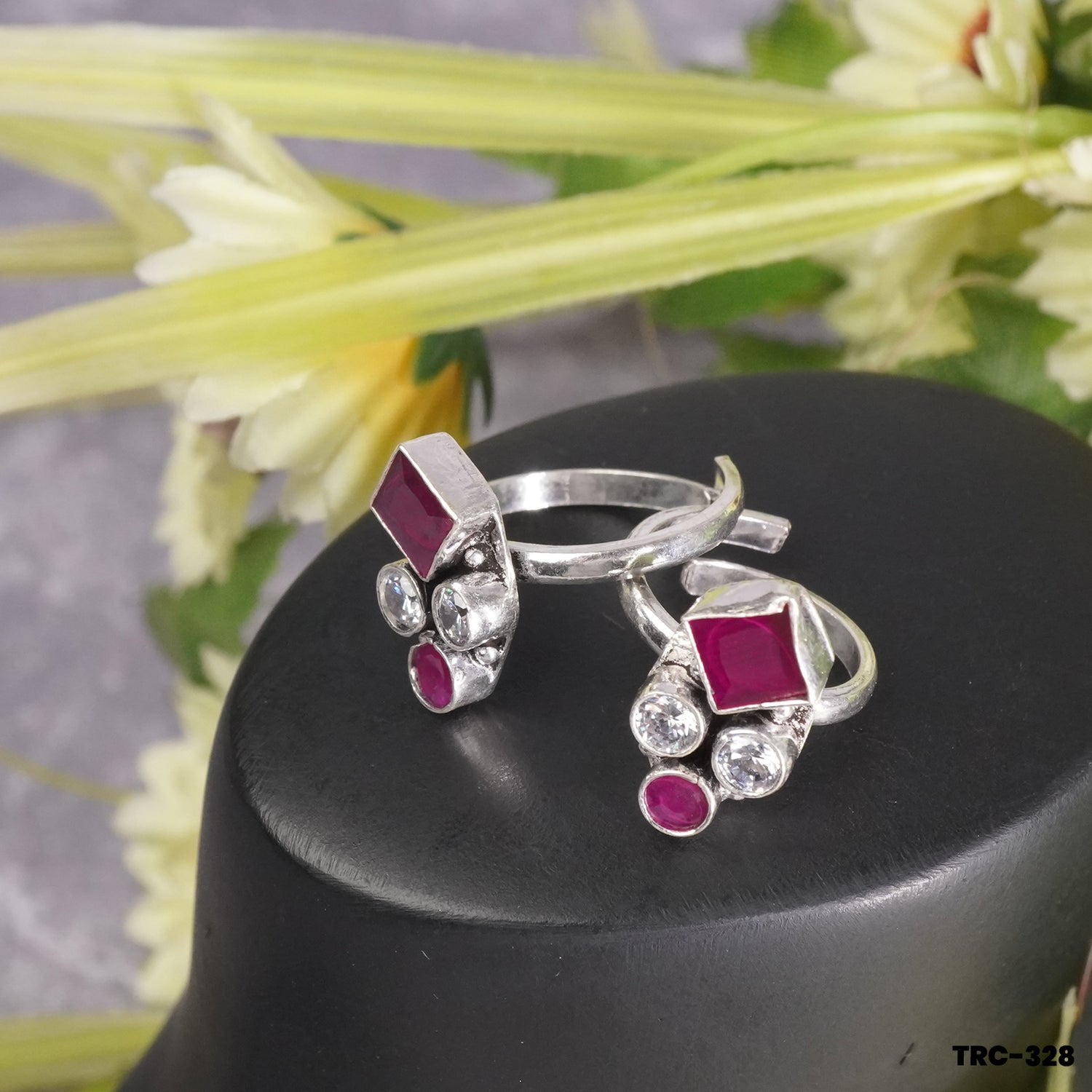 Sterling Silver Toe Ring Designs With Cut Stones