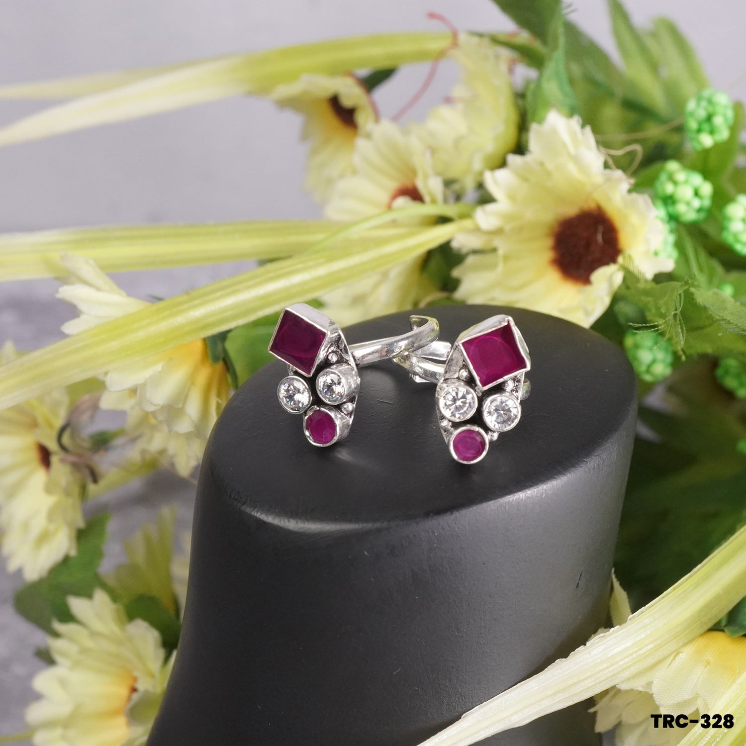 Sterling Silver Toe Ring Designs With Cut Stones