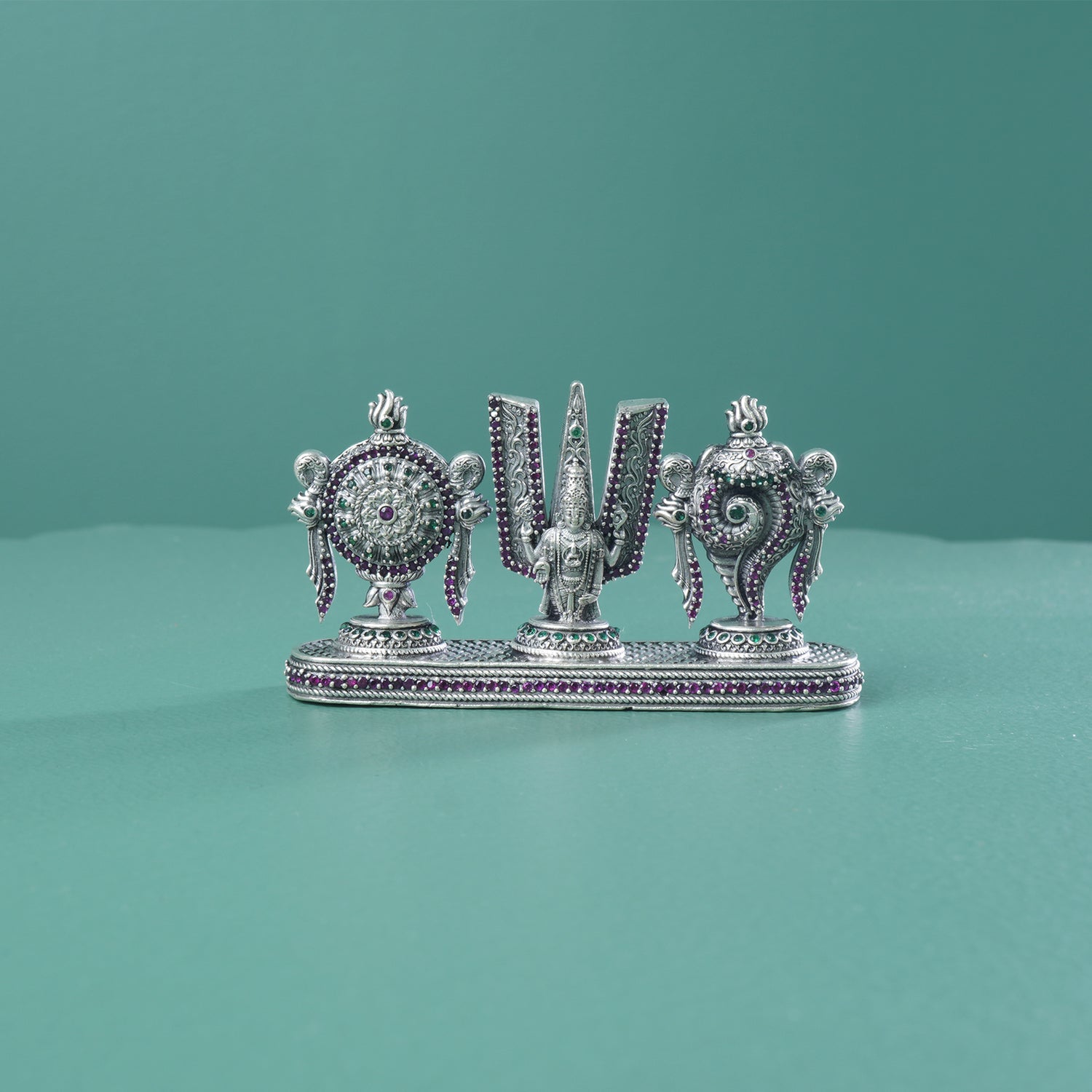 Silver Balaji Shanku Chakra Namah Gifting Article